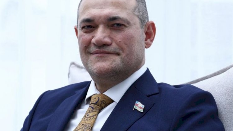    Məhkəmə Razi Nurullayevin xüsusi ittihamı ilə bağlı qərar çıxardı   