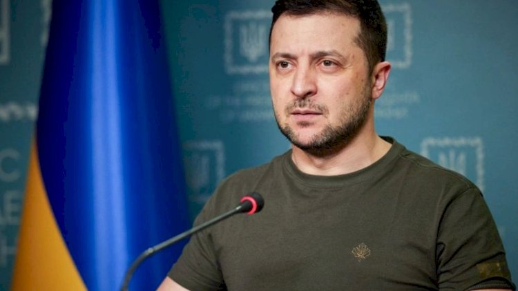    “Putin açıq şəkildə danışıqlardan yayınır” - Zelenski   