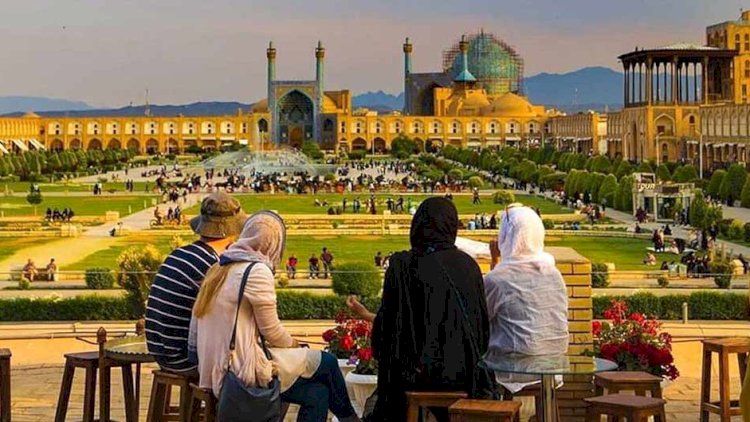    10 günlük səyahət: Nəbadə tətildə İrana gedəsiz   