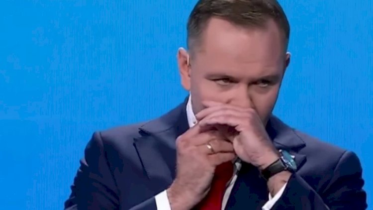    Polşa lideri zərərli vərdişdən əl çəkmək istəmir   