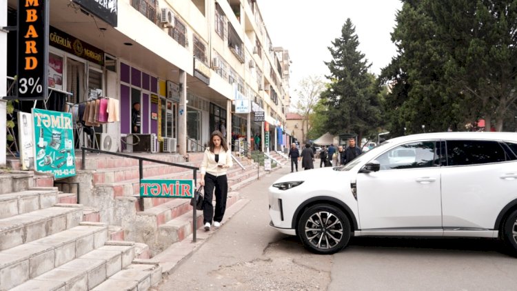    Piyadaların hərəkətinə mane olan sürücülər: Polis tədbir görür   