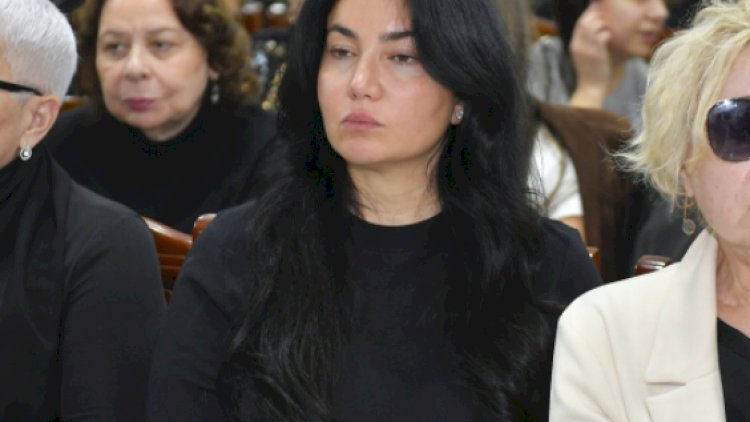    Xalq artistinin nəvəsi: Biz ona “nənə” deməzdik   