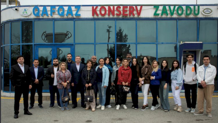    Jurnalistlər “Coolmix”, “Qaf” markalarının istehsal prosesi ilə tanış olublar   