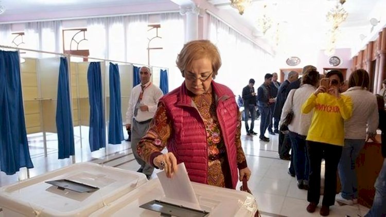    Ramiz Mehdiyevin xanımı dindirildi   