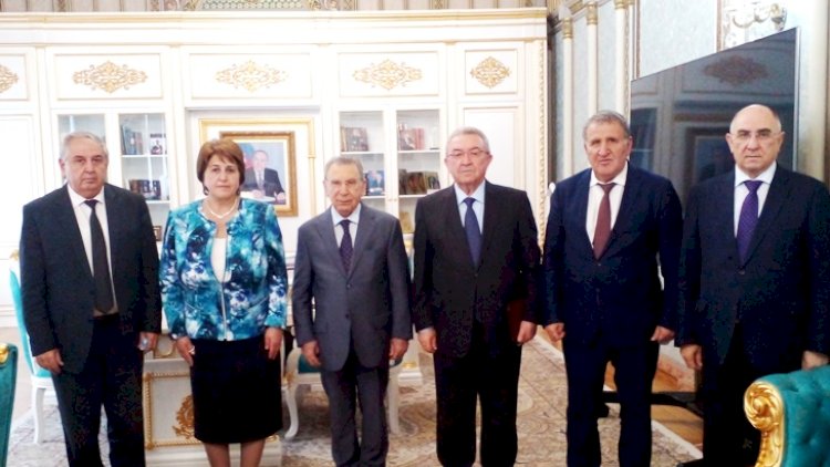    Aslan İsmayılovdan Misir Mərdanova çağırış:   “O görüşün gizlinlərini açıqlayın”