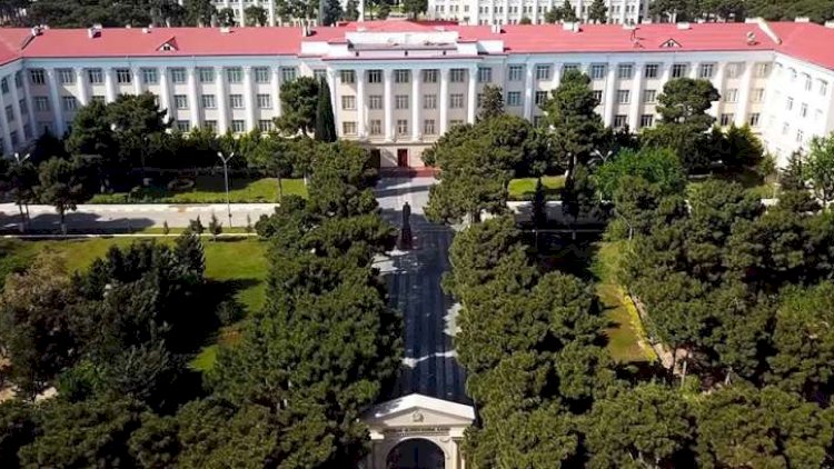    Yeni generalın   FOTOSU 