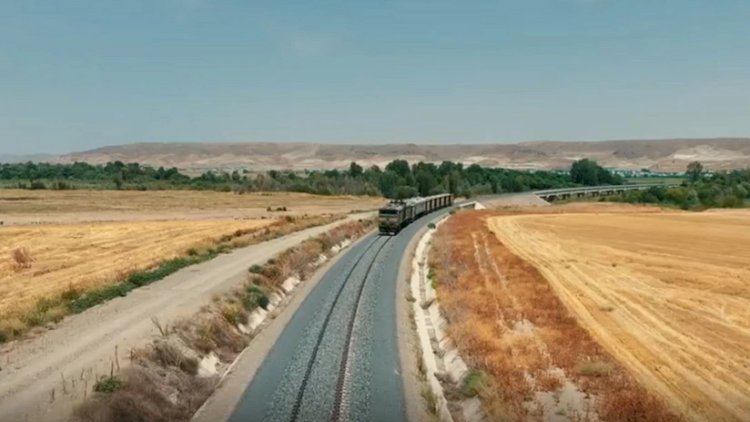    Horadiz-Ağbənd dəmiryol xəttində layihələndirilmə 85 faiz tamamlandı   