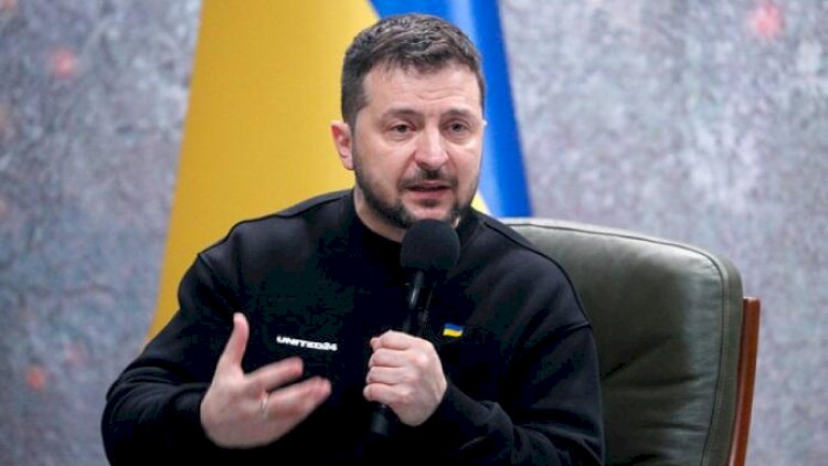    Zelenski bu ölkəyə təcili səfər edəcək   