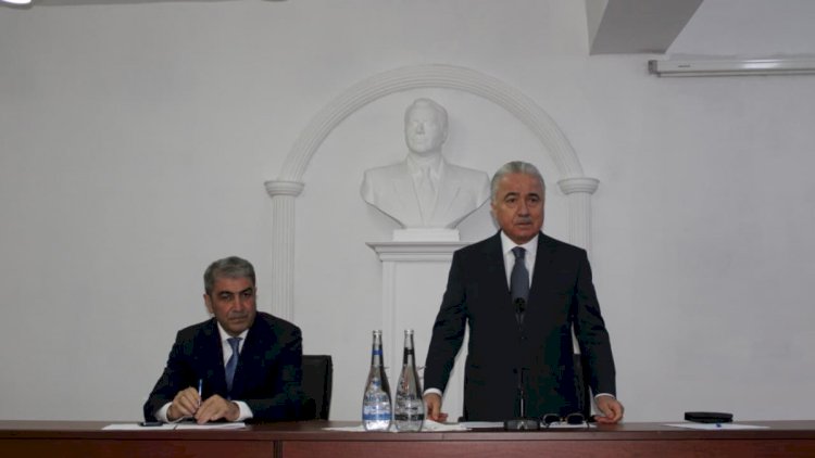    Balakənin yeni icra başçısı kollektivə təqdim edildi   