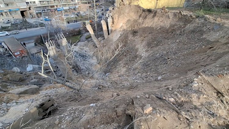    Azərbaycanın Ukraynadakı səfirliyi ABŞ raketi ilə vurulub? -   Rusların iddiası
