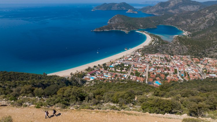    Türkiyənin qədim marşrutlar və təbiət möcüzələri ilə dolu gizli dünyasını kəşf edin   
