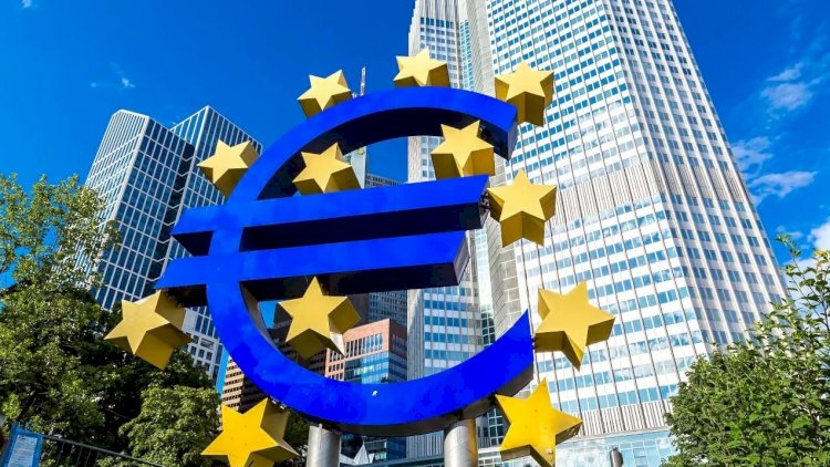    Avropa Mərkəzi Bankı Rusiya pullarını Ukraynaya verməkdən imtina etdi   