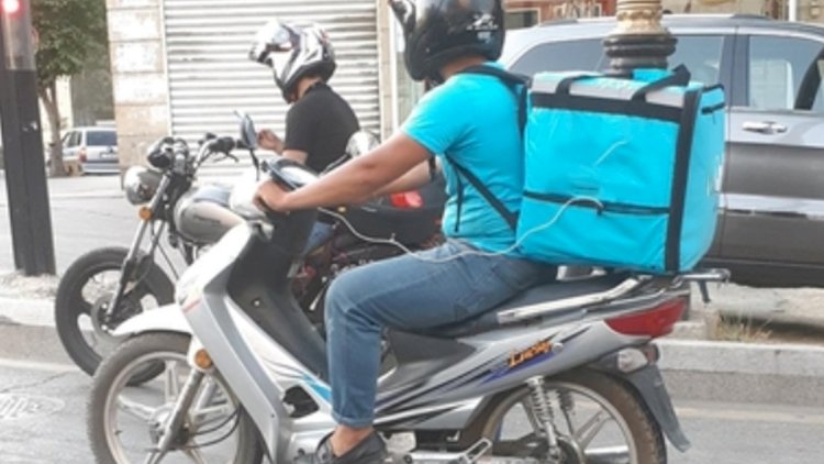    Motodəbilqə taxmadan mopedi idarə edənlər cərimələnəcək   