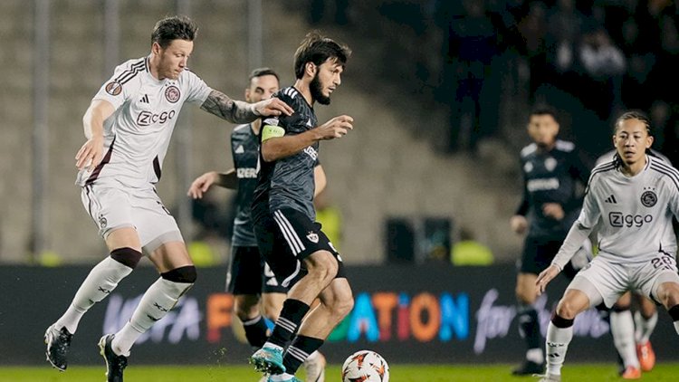    “Açıq futbol oynamaq “Ayaks” üçün intihar olar” – Bugünkü matça proqnoz   