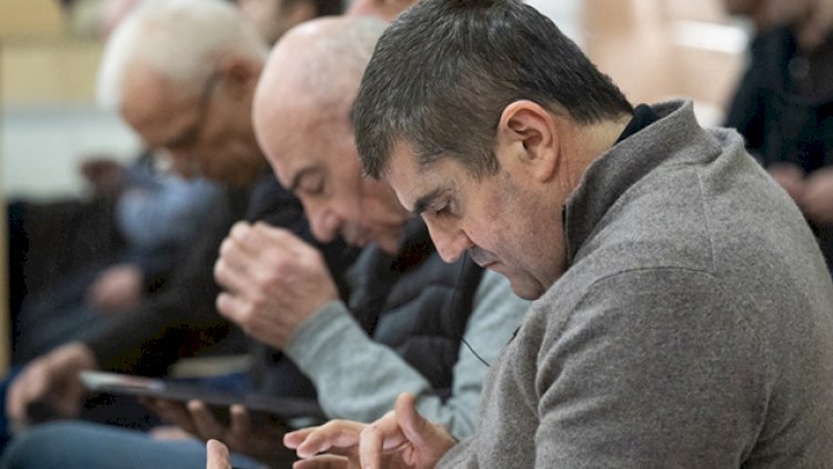    Arayik və digərlərinin son sözü davam edib   