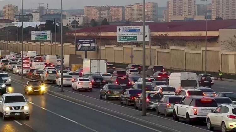    Bakıda tıxac olan yolların SİYAHISI   