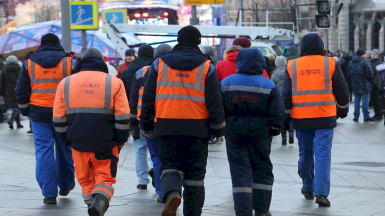    Rusiya 20 azərbaycanlı miqrantı zorla Ukrayna ilə müharibəyə göndərir   