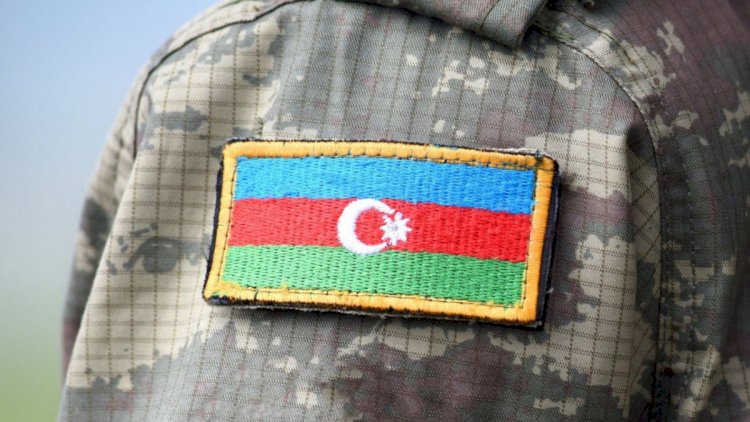    Prezident təsdiqlədi:   Hərbi xidmət müddəti azaldıldı