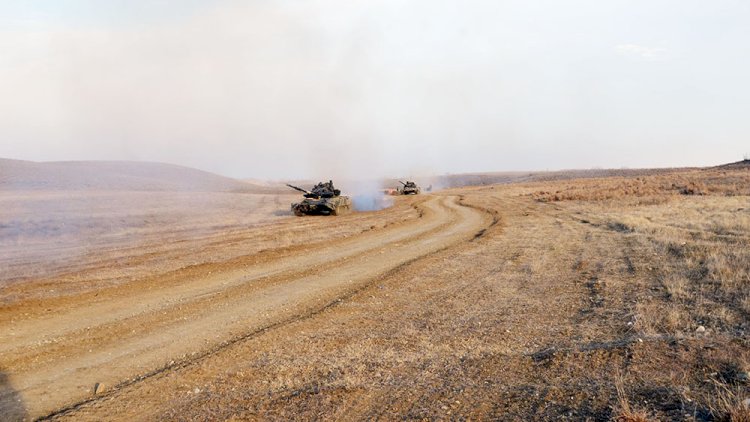    Azərbaycan Ordusunun tankları təlim meydanlarına çıxarıldı   