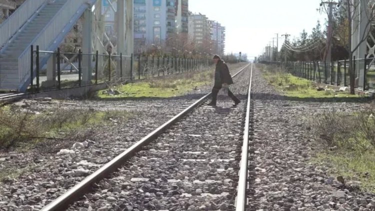    Dəmir yolunda 8 nəfər ölüb - Rəsmi   