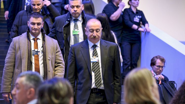    Prezident İlham Əliyev Ümumdünya İqtisadi Forumu çərçivəsində panel iclasda iştirak etdi   - FOTOLAR