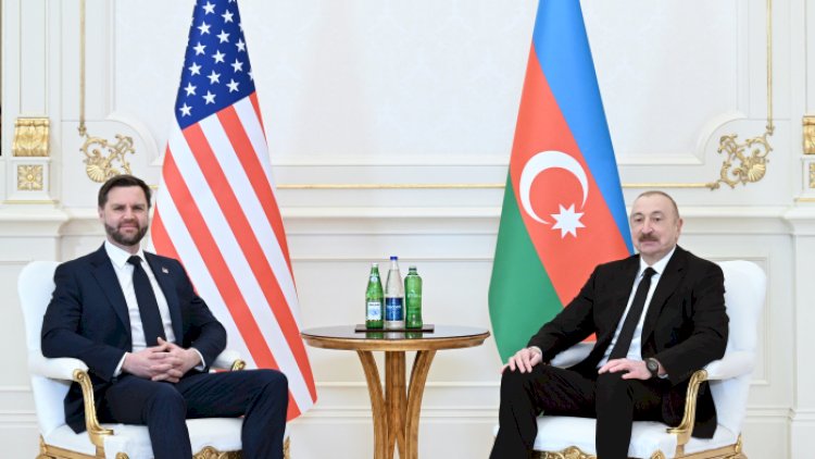   İlham Əliyevlə Cey Di Vensin məhdud tərkibdə görüşü başladı   - FOTO