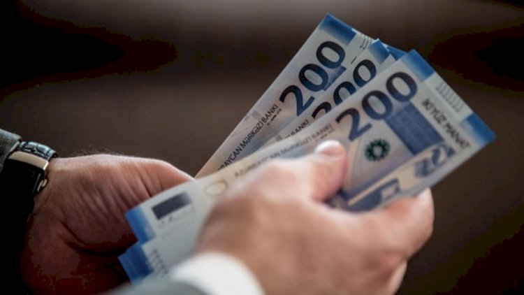    Azərbaycanda orta aylıq əməkhaqqı 1100 manatı ötüb -   RƏSMİ