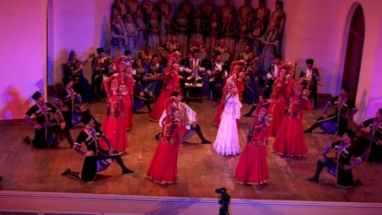    Azərbaycan Dövlət Mahnı və Rəqs Ansamblına direktor-baş dirijor təyin olunub   - FOTO