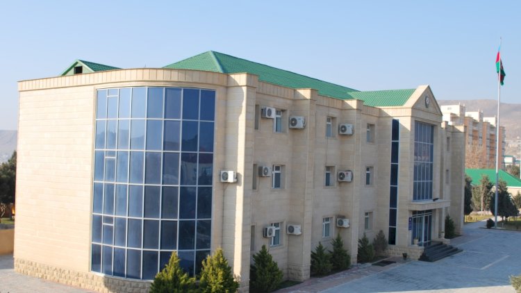    Sabiq vəzifəli şəxsinin həbs müddəti uzadıldı   