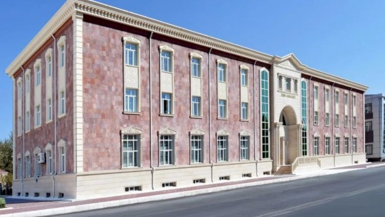    Naxçıvan Tibb Kollecinin direktoru vəzifəsindən azad edildi   