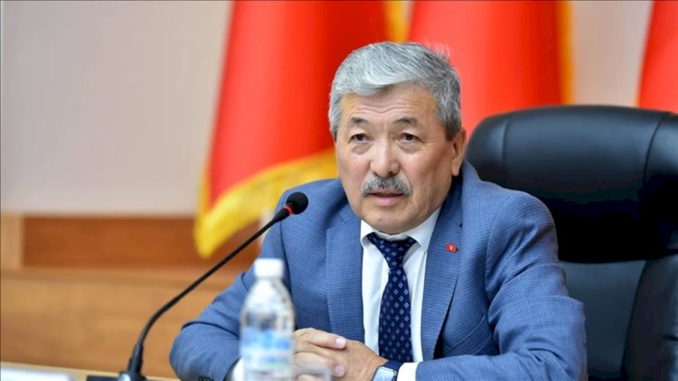   Qırğızıstanın Baş naziri Azərbaycana səfərə gəldi   