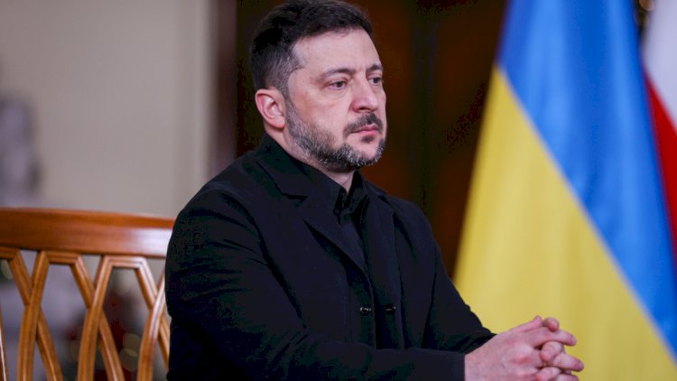    “Ukrayna ordusunun Donbasdan çıxarılması strateji məğlubiyyət olar” - Zelenski   