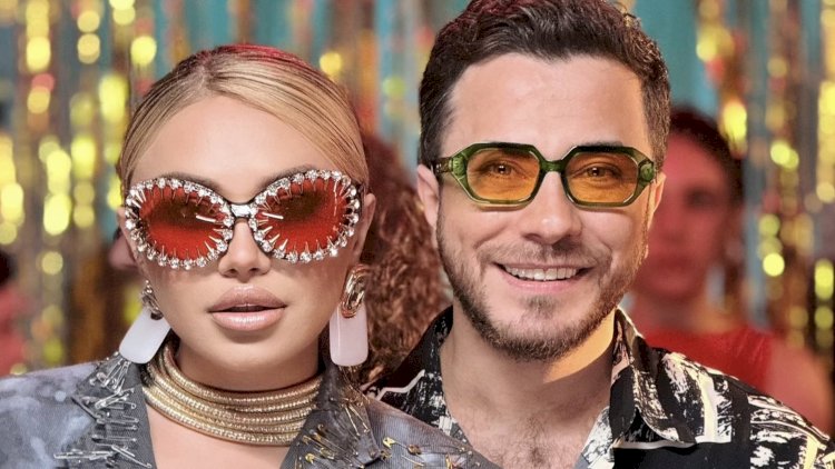    Həm mahnısını aldı, həm də... -   VİDEO