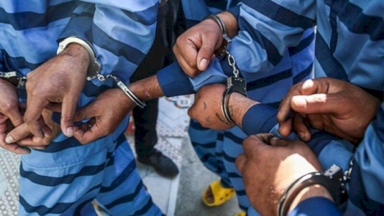    İranda 16 nəfər həbs edildi   