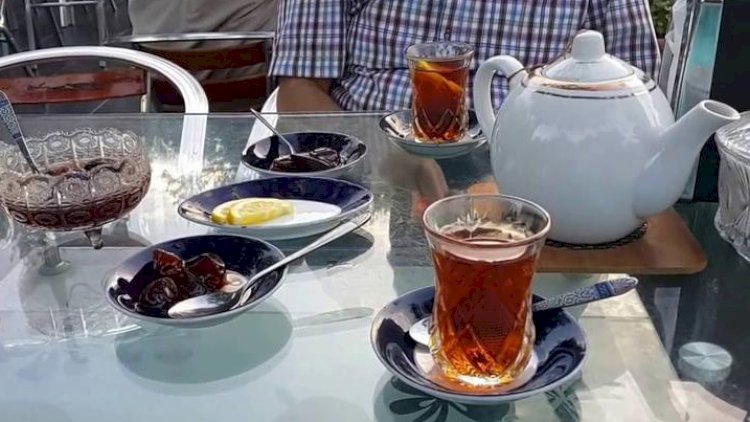    Yaşlı kişi çayxanada öldü   