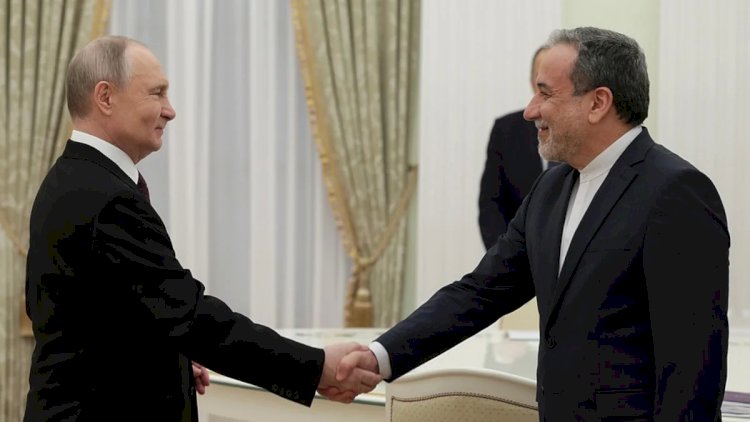    Əraqçi ilə Putinin görüşü saat yarımdan çox davam etdi   