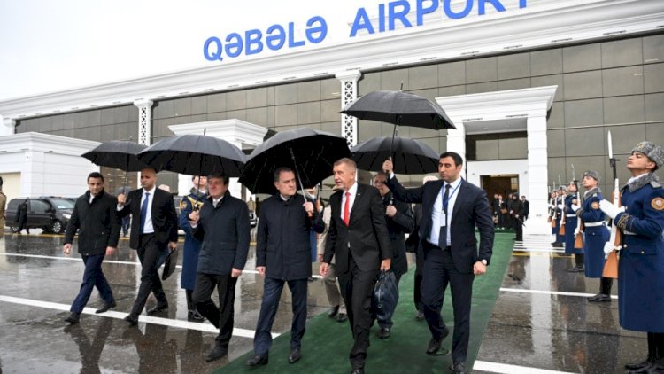    Andrey Babişin səfəri başa çatdı   