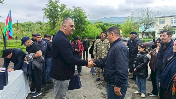    Qırmızı Bazara köç: 16 ailəyə mənzillərin açarları təqdim olundu   