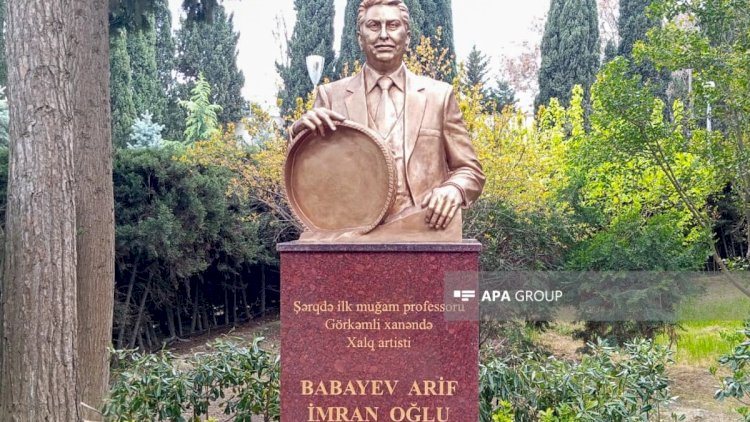    Arif Babayevin qəbirüstü abidəsi ucaldılıb - FOTO   