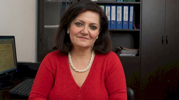    Rektor professoru işdən çıxardı,   yeni vəzifəyə təyin etdi
