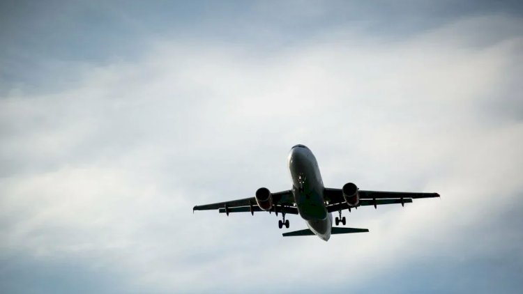    Rusiyadan Bakıya uçan təyyarə təcili eniş etdi   