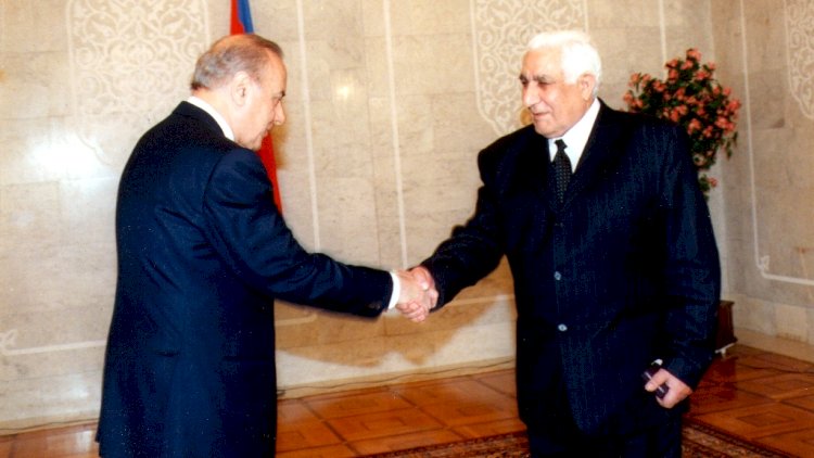    Dövlətə sədaqətin siması: Ulu öndərin güvəndiyi şəxsiyyət -    Muradxan Cabbarov