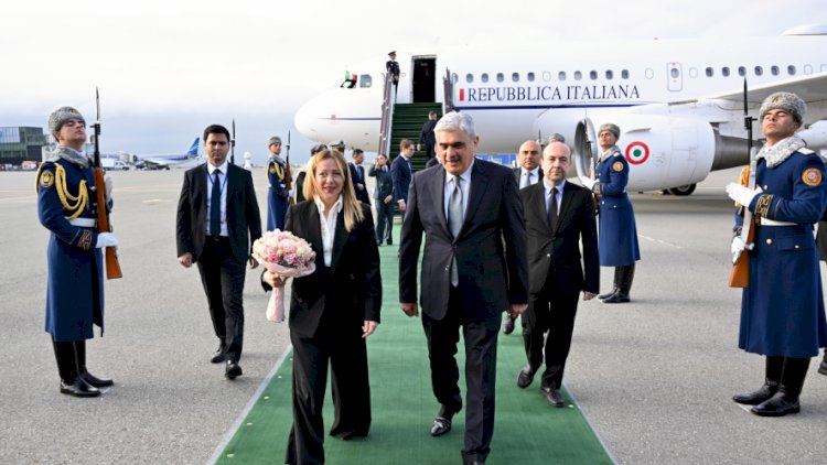    Corcia Meloni Azərbaycanda   - FOTO