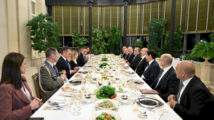    İlham Əliyevin adından İtaliya Nazirlər Şurasının sədrinin şərəfinə işçi şam yeməyi verildi   - FOTO
