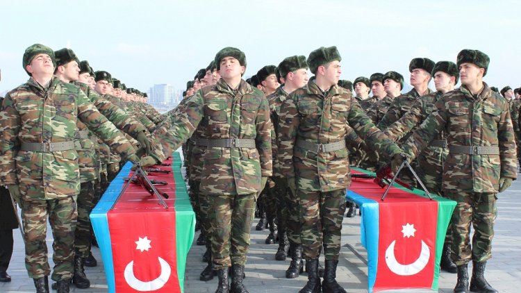    Ali təhsillilər üçün hərbi xidmət müddəti azaldılacaq?   