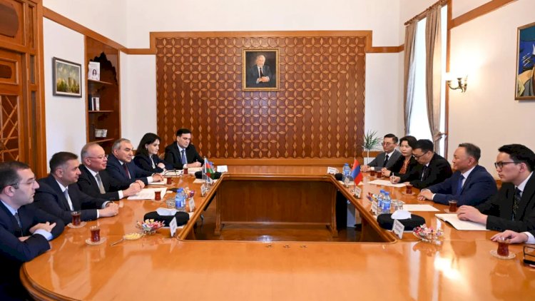    Konstitusiya Məhkəməsində Monqolustanın baş prokuroru ilə görüş oldu   
