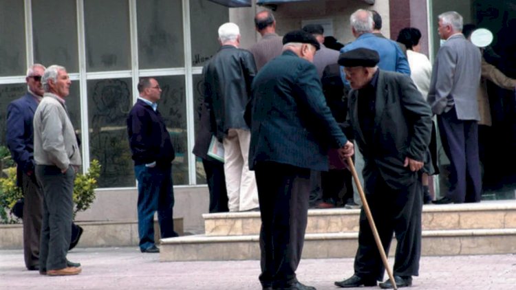    Bayrama görə pensiyalar tez veriləcək? - RƏSMİ   