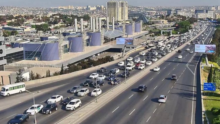    Paytaxtın hansı küçələrində sıxlıq var?   - SİYAHI