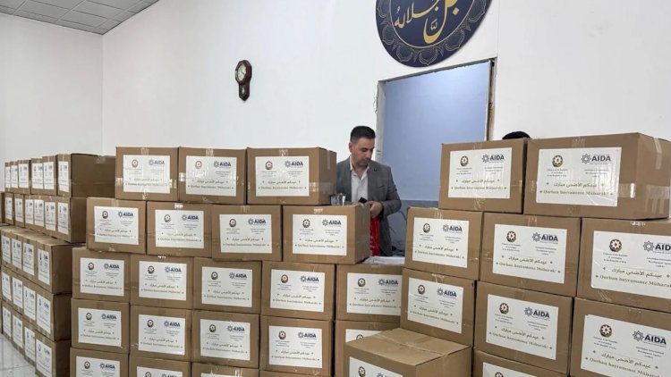    Azərbaycan Kərkükdə 150 ailəyə bayram sovqatı çatdırdı   