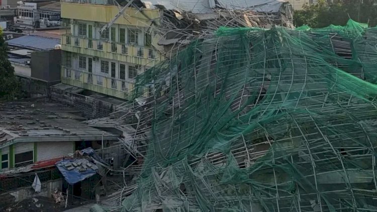 
                       Filippində bina çökdü, dağıntılar altında qalanlar var                   